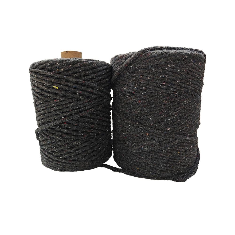 Sealing rope for poles shape